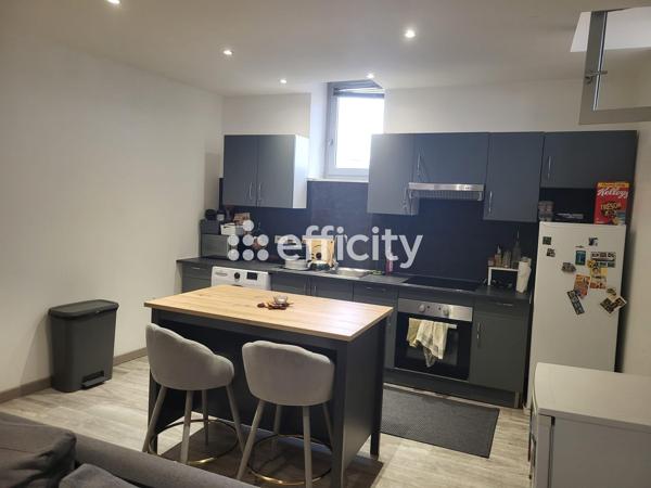 Appartement
         3 pièces
        - 65 m² 99 000 € *