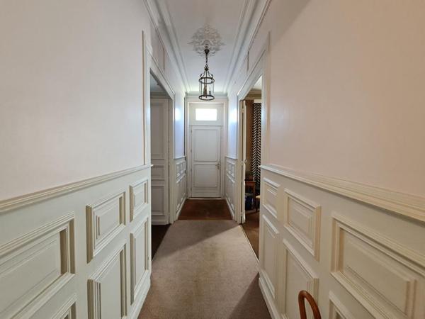LA ROCHELLE quartier LA GENETTE  MAISON BOURGEOISE 265 m² avec JARDIN