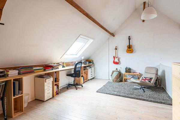 Grande maison familiale en meulière 6 pièces 172 m2