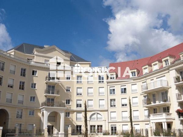 Location Appartement 3 pièces 71.79 m² - 9 AVENUE DES ALLIES Le Plessis Robinson 92350