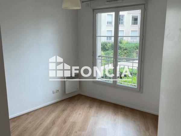 Location Appartement 3 pièces 71.79 m² - 9 AVENUE DES ALLIES Le Plessis Robinson 92350