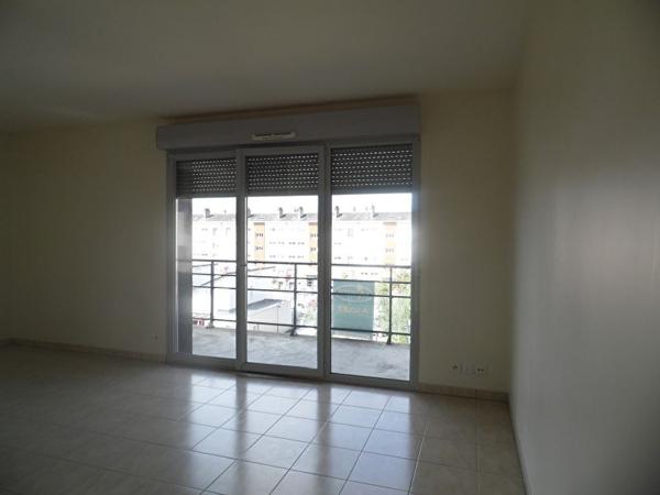 Appartement TRELAZE 2 pièce(s) 43 m2
