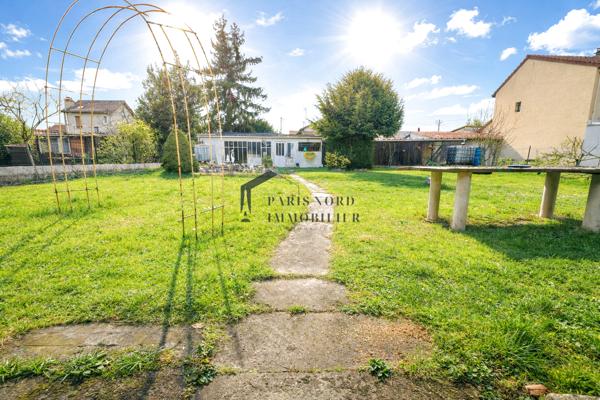 Aulnay-sous-Bois (93600) Maison + entrepôt