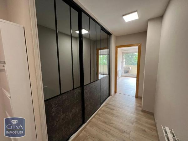 Appartement à louer 3 pièces 63.5m²