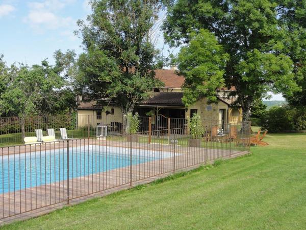 Propriété les Eyzies De Tayac Sireuil 297 m2