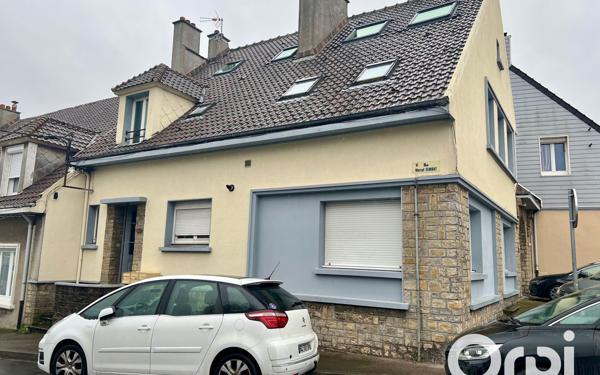 Immeuble à vendre    4 pièces •  Outreau