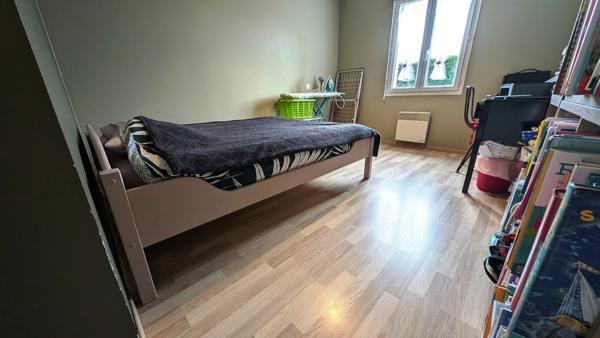 MAISON de PLAIN-PIED - 3 Chambres.94 m². Marcillac (33860)