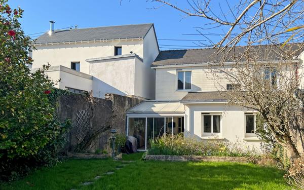 Maison à vendre    5 pièces • 121,51 m2 Nantes