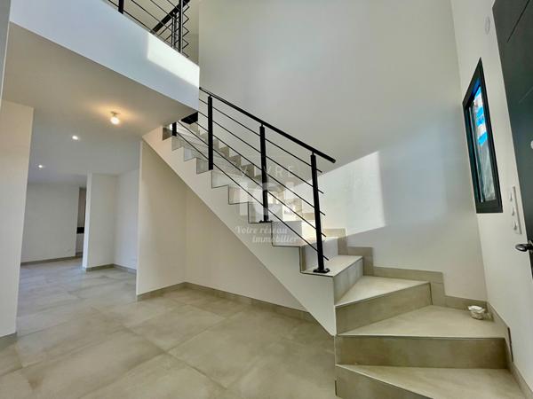 MAISON 128m² - 5 CHAMBRES - TERRAIN 960m²- GRANDCHAMP DES FONTAINES