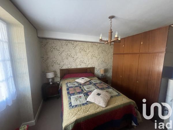 Maison à vendre 4 pièces 100 m² Saint-Pantaléon-de-Larche