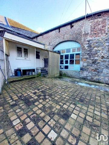 Maison 5 pièces de 118 m² à Jeumont (59460)