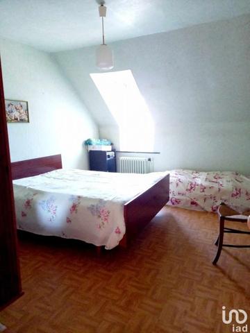 Maison 5 pièces de 118 m² à Jeumont (59460)