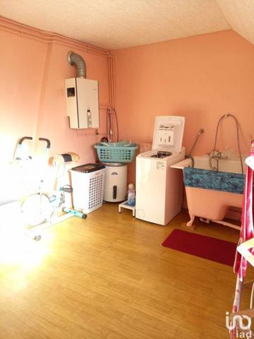 Maison 5 pièces de 118 m² à Jeumont (59460)