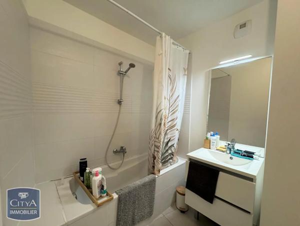 Appartement à louer 3 pièces 60.65m²