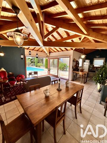 Maison à vendre 8 pièces 180 m² Veauche