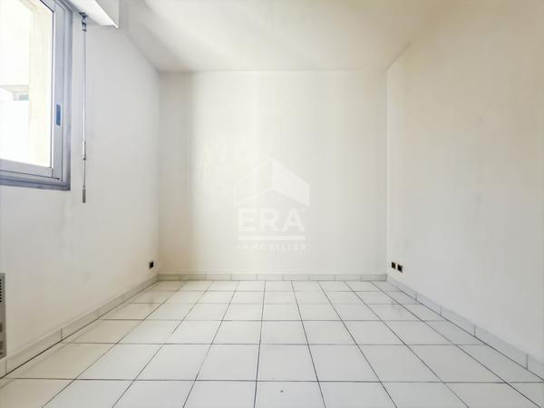 47m2 -Terrasse - St just - 13013