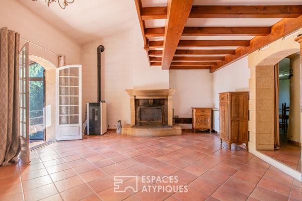 Authentique maison en pierre au coeur de la nature provençale – Salon-de-Provence