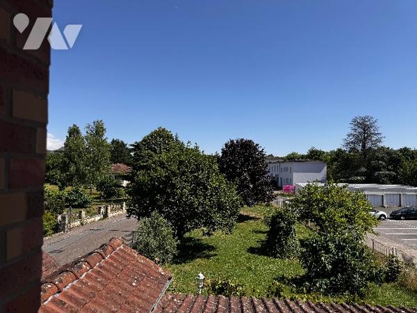 Maison 6 pièces 198m²