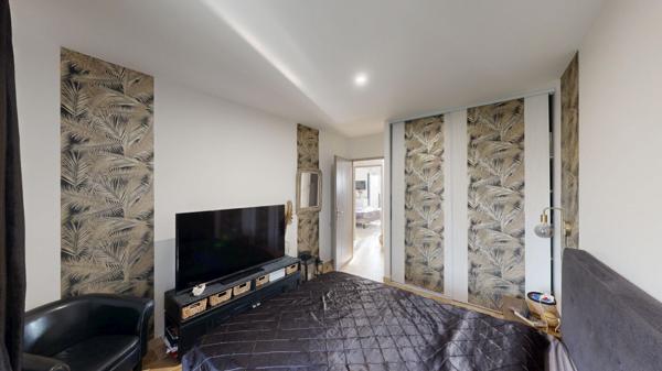 MAISON PLAIN PIED AVEC JARDIN GARAGE ET PISCINE A CONQUE SUR ORBIEL
