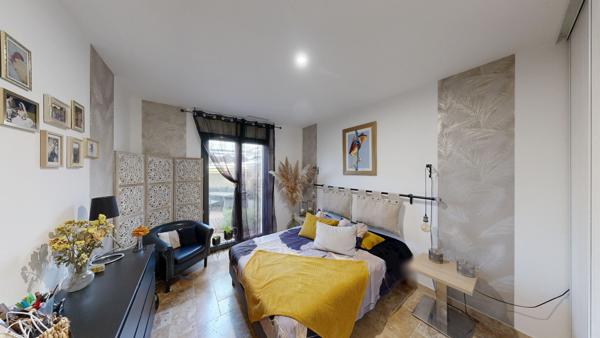 MAISON PLAIN PIED AVEC JARDIN GARAGE ET PISCINE A CONQUE SUR ORBIEL
