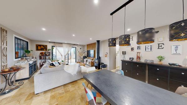 MAISON PLAIN PIED AVEC JARDIN GARAGE ET PISCINE A CONQUE SUR ORBIEL