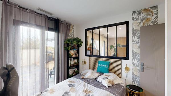 MAISON PLAIN PIED AVEC JARDIN GARAGE ET PISCINE A CONQUE SUR ORBIEL