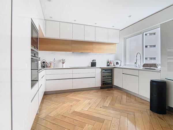 Appartement 90 m² 4 pièces