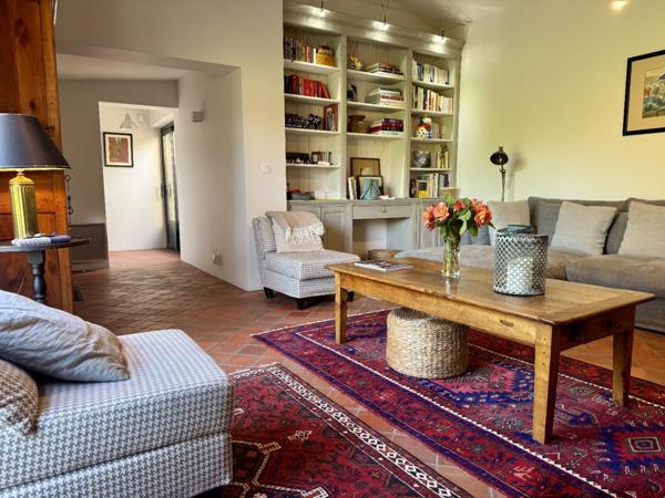 Maison + local commercial