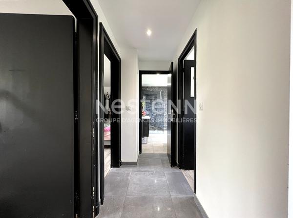 BAR LE DUC : Maison familiale mitoyenne de 110 m² , 5 pièces, 3 chambres, proche lycée