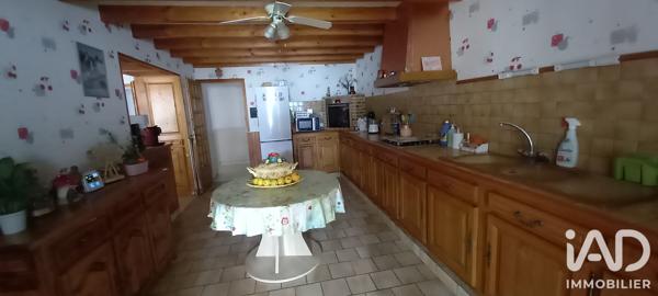 Maison à vendre 5 pièces 202 m² Mirambeau
