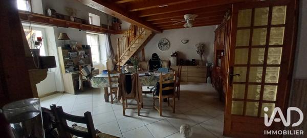 Maison à vendre 5 pièces 202 m² Mirambeau