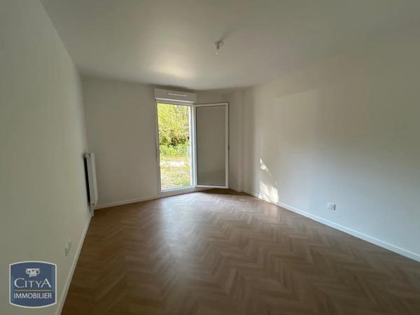 Appartement à louer 2 pièces 45.25m² Le Mée-sur-Seine (77350)