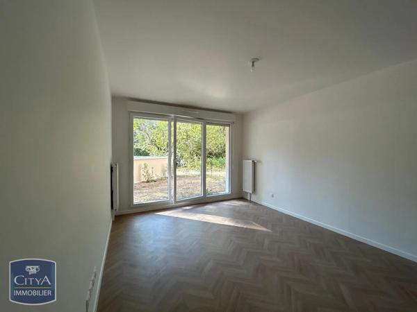 Appartement à louer 2 pièces 45.25m² Le Mée-sur-Seine (77350)