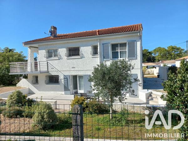 Maison à vendre 8 pièces 168 m² Saint-Georges-d'Oléron