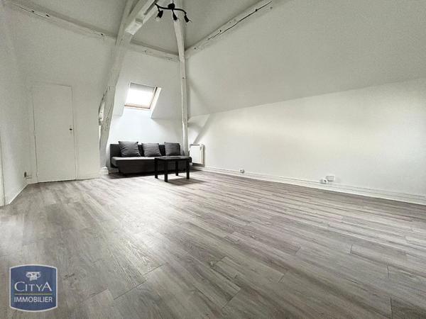 Appartement à louer 1 pièce 34m²