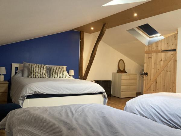 Maison 6 pièces - 250 m²