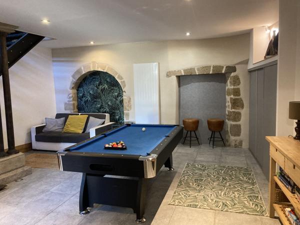 Maison 6 pièces - 250 m²