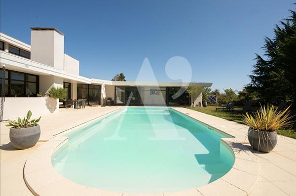 ARCHITECTURE CONTEMPORAINE - 1996- MAISON LATRESNE - Latresne