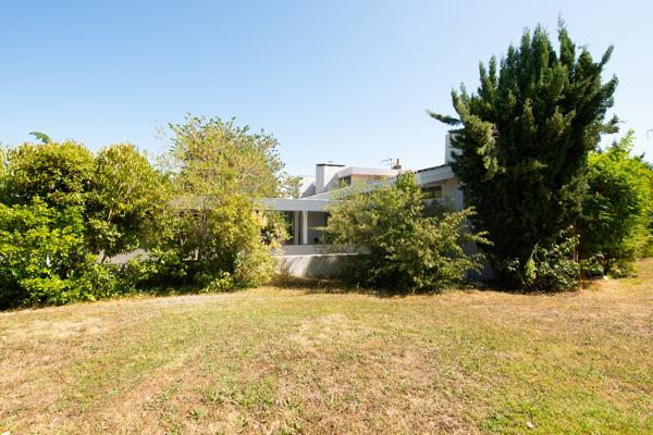 ARCHITECTURE CONTEMPORAINE - 1996- MAISON LATRESNE - Latresne