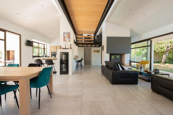 ARCHITECTURE CONTEMPORAINE - 1996- MAISON LATRESNE - Latresne
