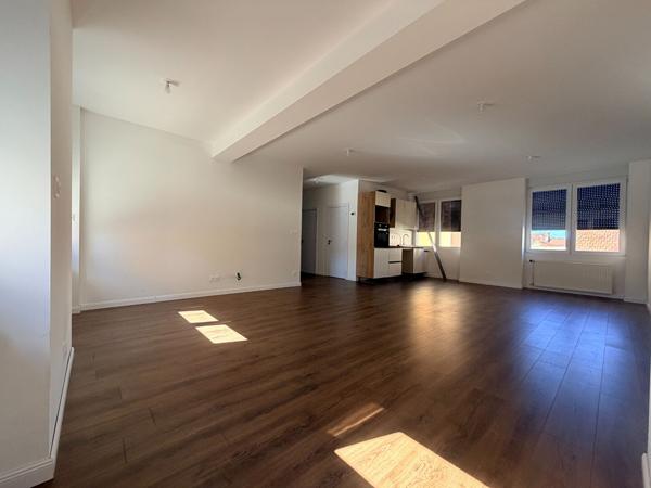 Appartement Montceau Les Mines 5 pièces 90 m2