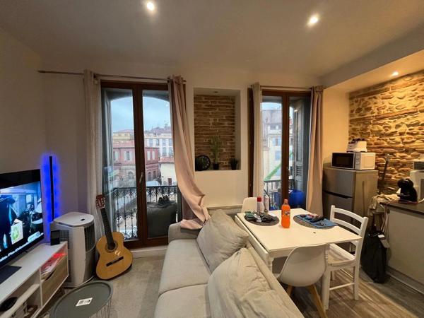 Vente                                                      Appartement
                        
                     2 pièces                      28 m2                     à Perpignan