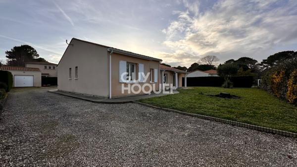 Maison d'exception à vendre à LES MATHES - 6 pièces avec piscine