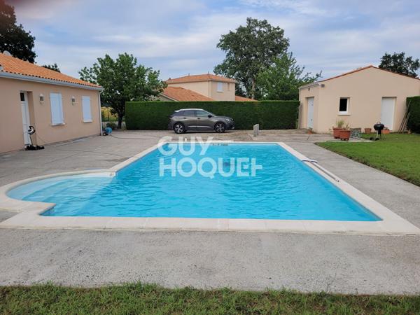 Maison d'exception à vendre à LES MATHES - 6 pièces avec piscine