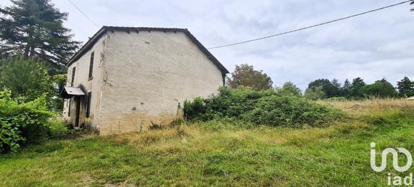 Maison 6 pièces de 135 m² à Saint-Nexans (24520)