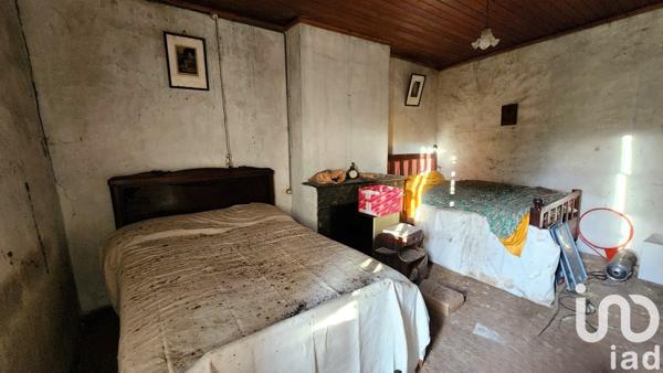 Maison 6 pièces de 135 m² à Saint-Nexans (24520)