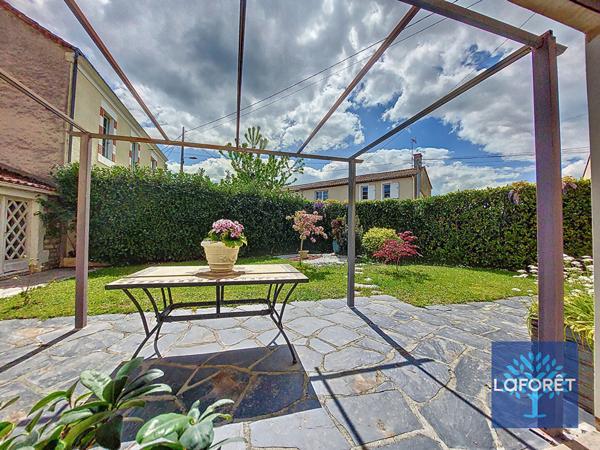 Achat maison Chantonnay - 7 pièce(s) - 288 m² - 367 500 €