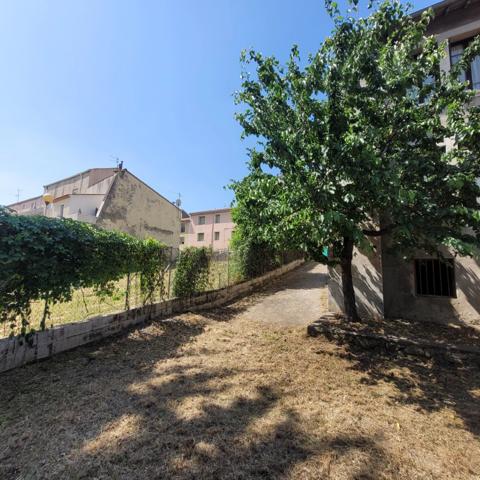 Dpt Gard (30), à vendre ALES immeuble de rapport 175m2 environ à rénover + terrain 300m² environ.