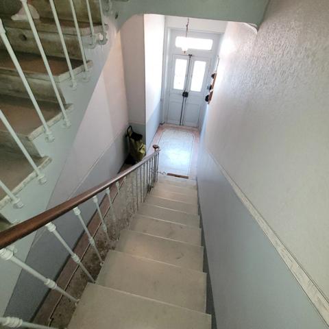 Dpt Gard (30), à vendre ALES immeuble de rapport 175m2 environ à rénover + terrain 300m² environ.