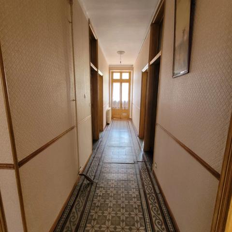 Dpt Gard (30), à vendre ALES immeuble de rapport 175m2 environ à rénover + terrain 300m² environ.